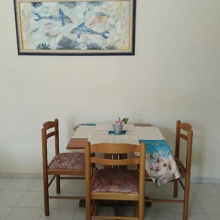 Ermioni Apartments
